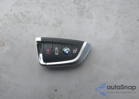 2015 BMW X5 xDrive50I z USA, uszkodzony, nr VIN 5UXKR6C58F0J76441